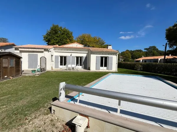 Maison 5 pièces 161 m² 