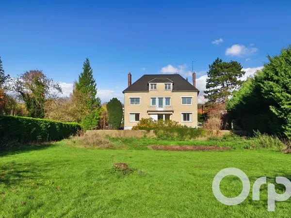 Maison 5 pièces 141 m² 
