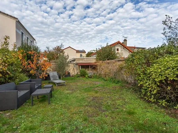 Maison 5 pièces 108 m² 