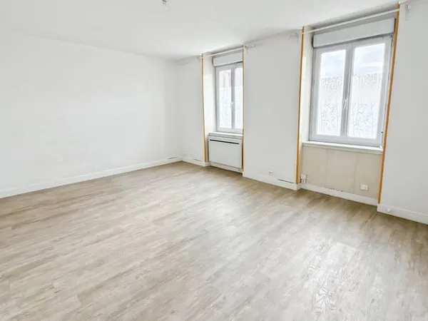 Studio 1 pièce 31 m² 