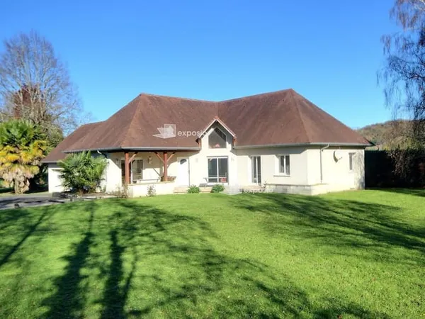 Maison 5 pièces 140 m² 