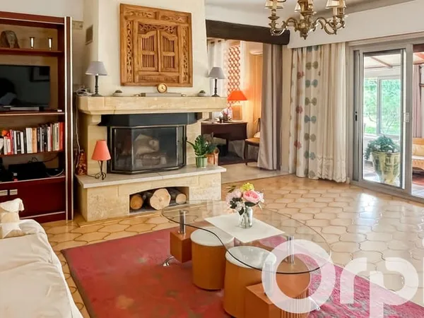 Maison 4 pièces 140 m² 