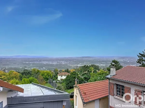 Immeuble 5 pièces 205 m² 