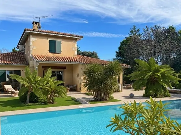 Maison 5 pièces 175 m² 