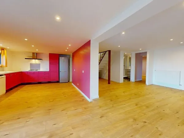 Maison 6 pièces 155 m² 