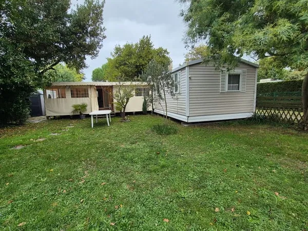 Terrain 380 m² 