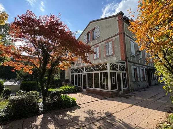 Maison 7 pièces 315 m² 