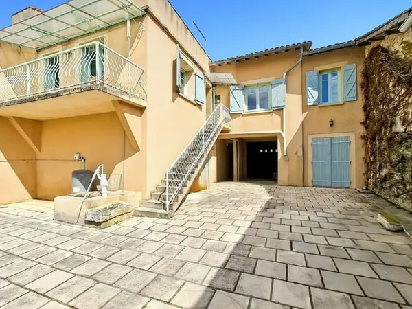 Maison 7 pièces 187 m² 
