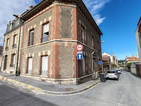Immeuble de rapport 12 pièces 240 m² 