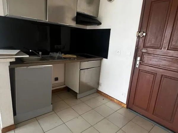 Studio 2 pièces 24 m² 