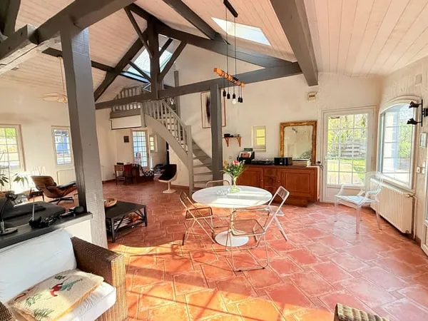 Maison 5 pièces 165 m² 