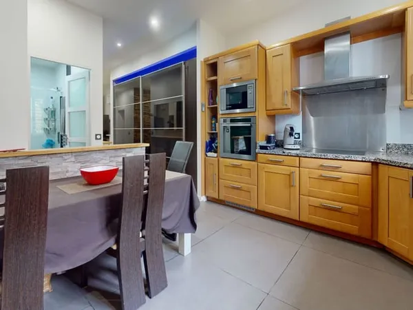 Appartement 3 pièces 53 m² 