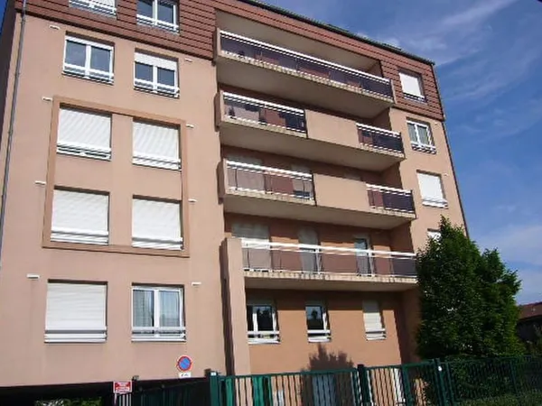 Studio 1 pièce 23 m² 
