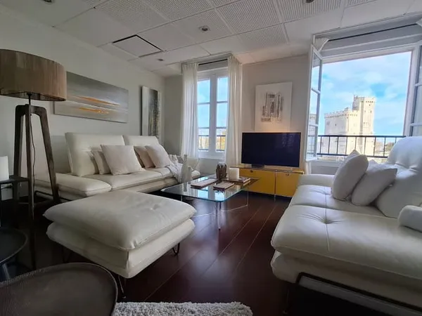 Appartement 3 pièces 77 m² 