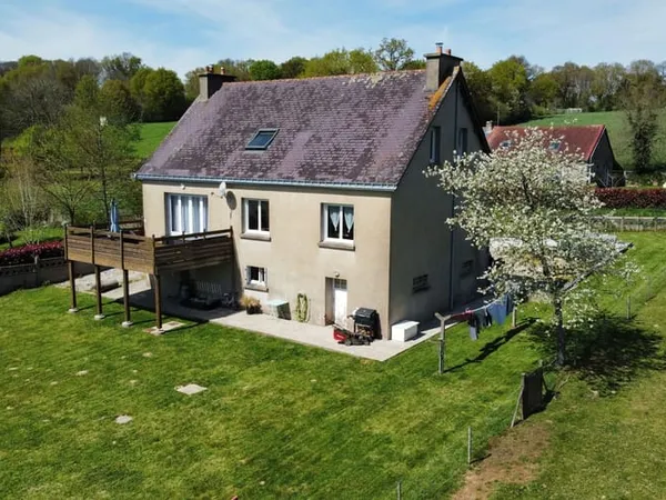 Maison 7 pièces 147 m² 