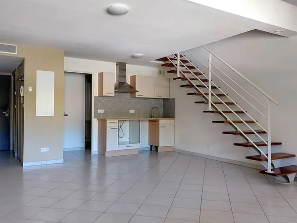 Appartement 2 pièces 68 m² 