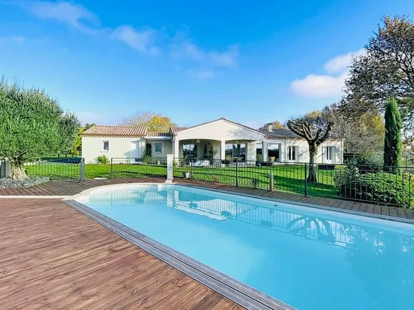 Maison 5 pièces 150 m² 