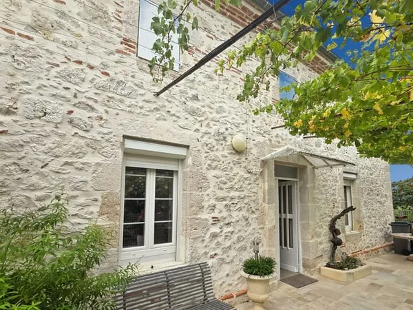 Maison 2 pièces 85 m² 