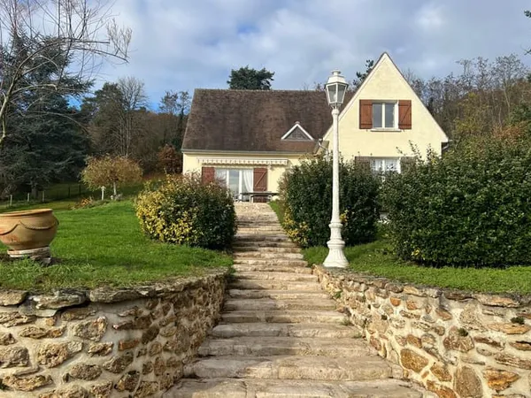 Maison 6 pièces 151 m² 