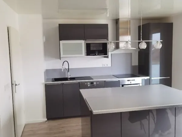 Appartement 2 pièces 65 m² 