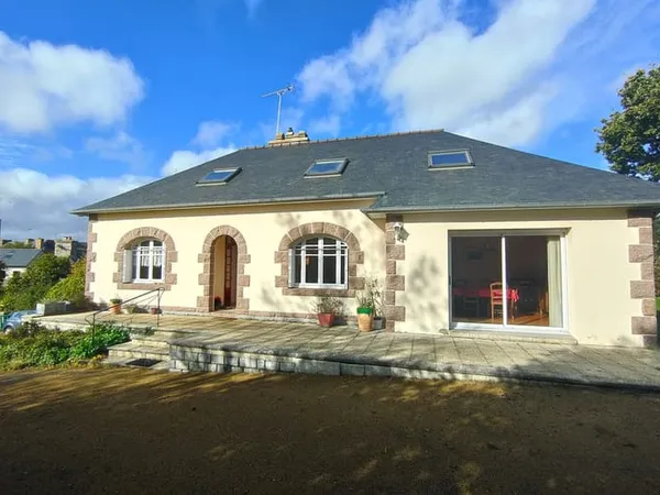Maison 6 pièces 143 m² 