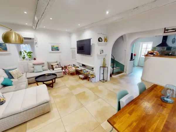 Maison 3 pièces 170 m² 
