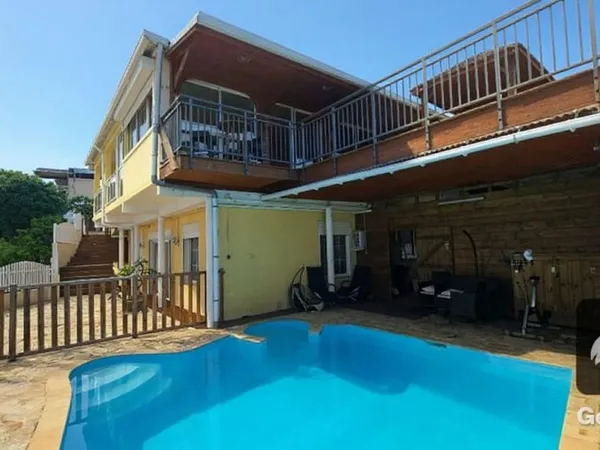 Maison 7 pièces 179 m² 
