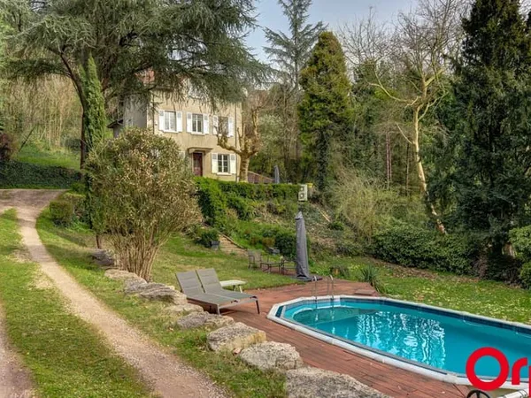Maison 7 pièces 188 m²