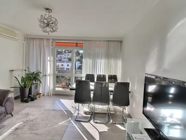 Appartement 5 pièces 94 m² 