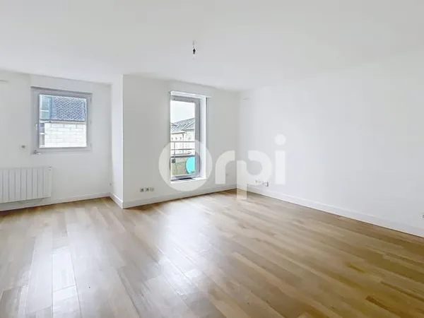 Appartement 4 pièces 96 m² 
