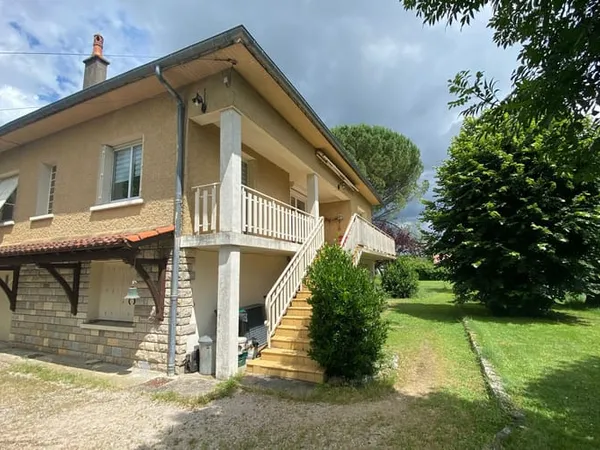 Maison 5 pièces 145 m² 