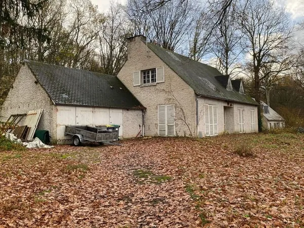 Maison 2 pièces 183 m² 