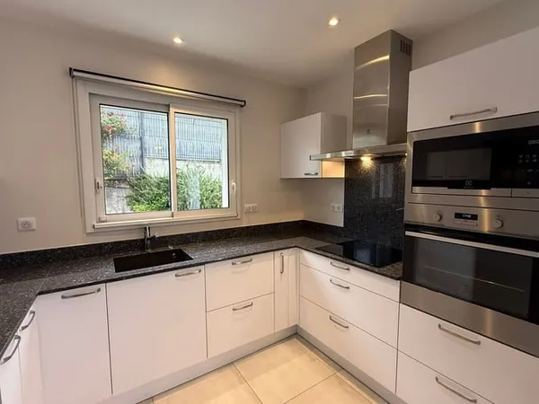 Appartement 1 pièce 49 m² 