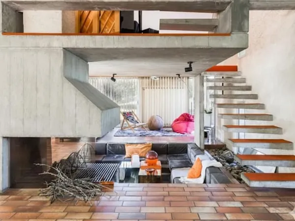 Maison 3 pièces 239 m² 