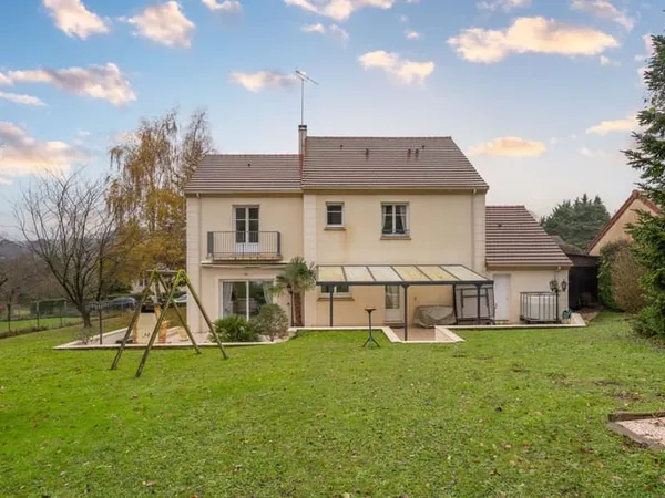 Maison 6 pièces 181 m² 