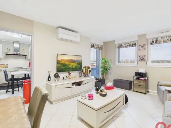 Appartement 3 pièces 86 m² 