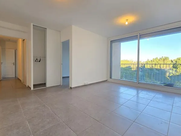 Appartement 3 pièces 61 m² 