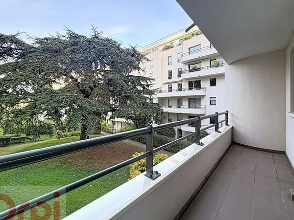 Appartement 4 pièces 100 m² 