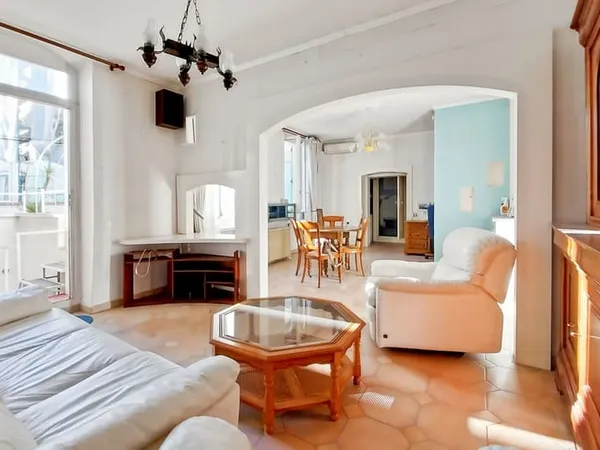 Maison 7 pièces 172 m² 