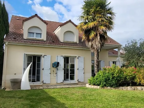 Maison 5 pièces 176 m² 
