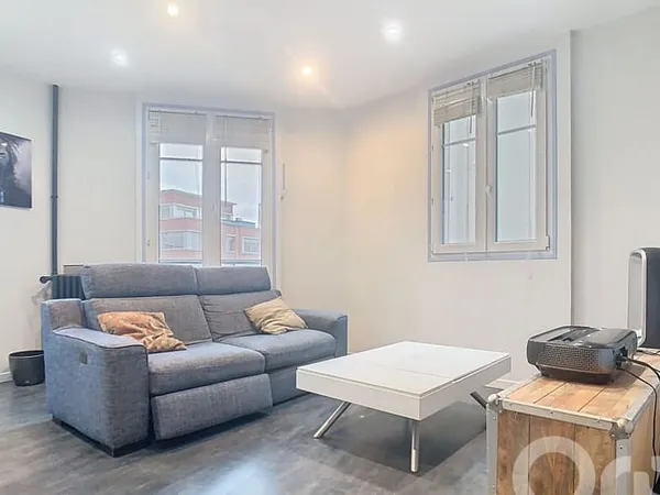 Appartement 1 pièce 52 m² 