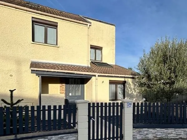 Maison 4 pièces 96 m² 