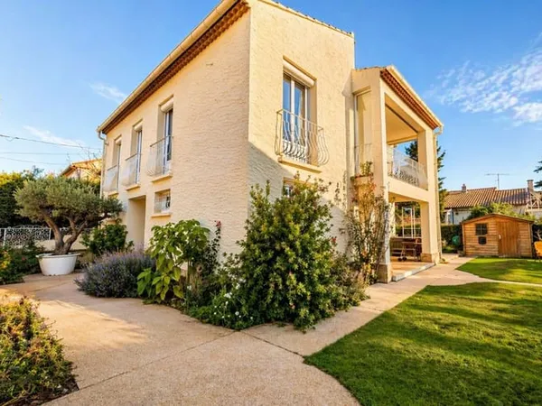 Maison 7 pièces 184 m² 