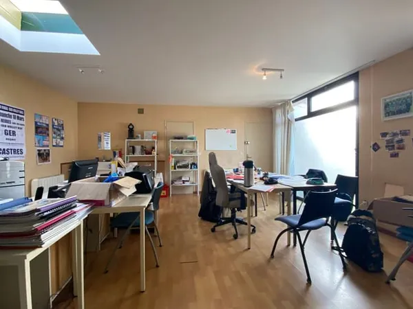 Bureau Location Castres   416€