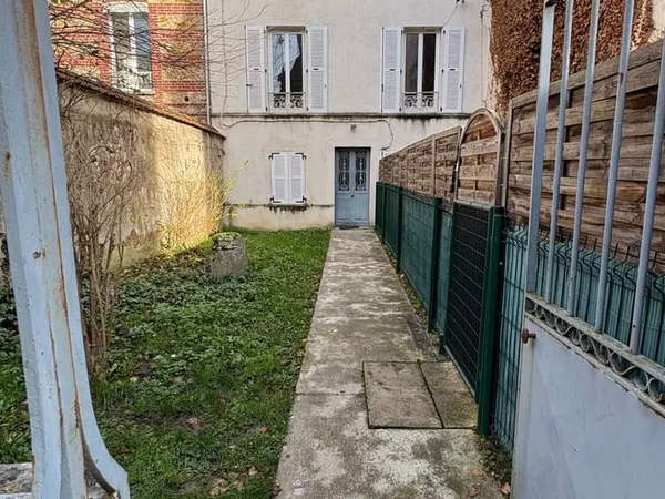 Studio 1 pièce 29 m² 