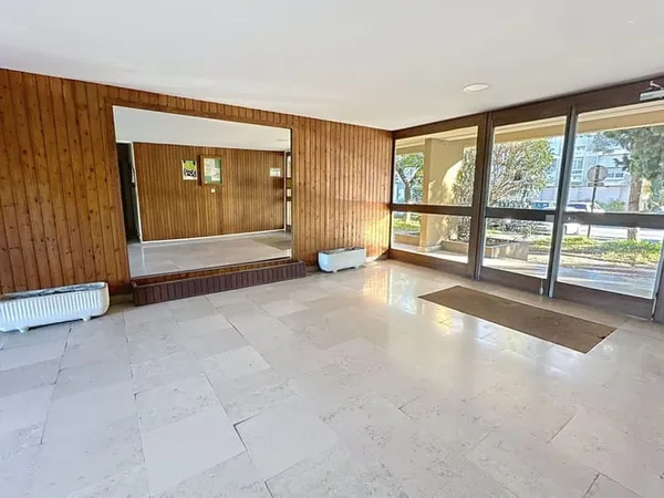 Appartement 5 pièces 104 m² 