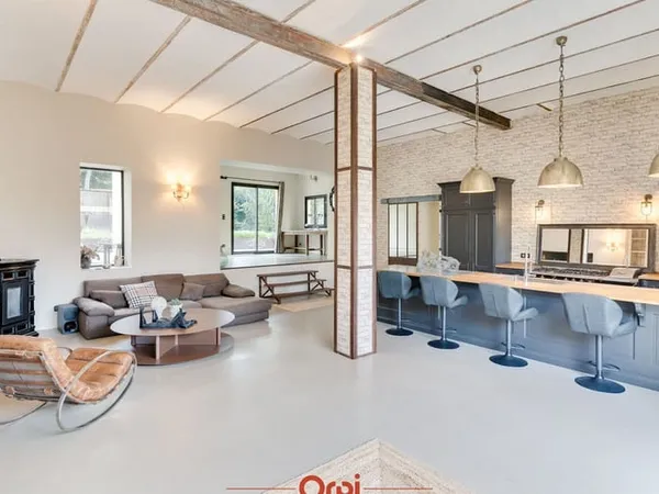 Maison 5 pièces 199 m² 