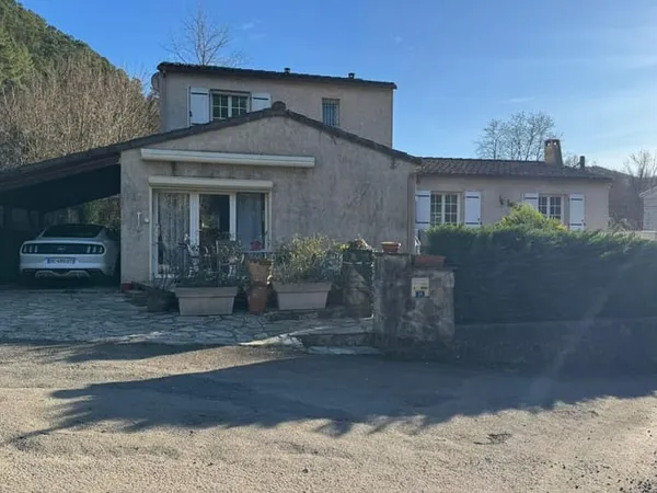 Maison 7 pièces 157 m² 