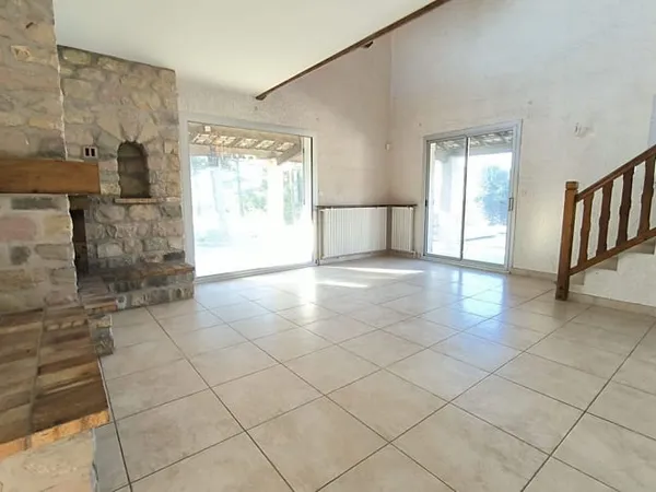 Maison 9 pièces 263 m² 