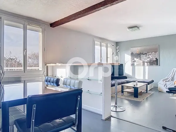 Appartement 3 pièces 77 m² 